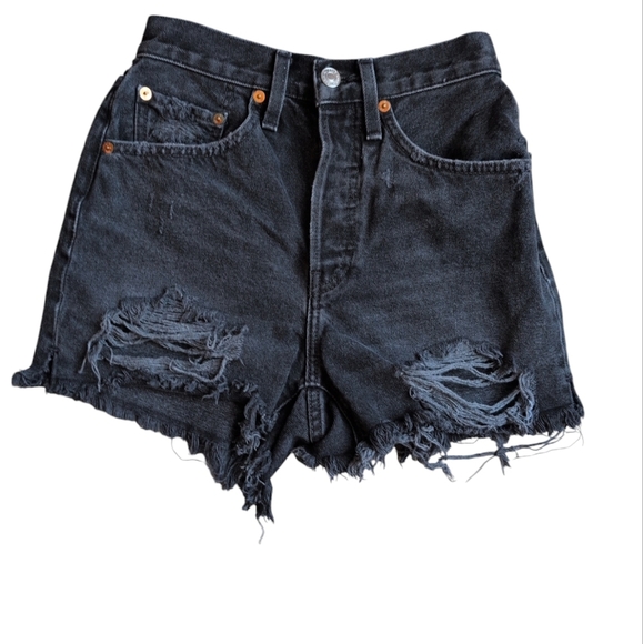 RE/DONE 50s Cut-Off Denim Shorts - Picture 6 of 8